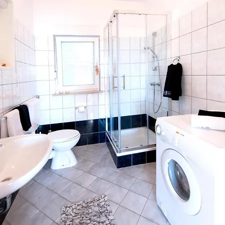 Bungalow With 2 Bedrooms In With Wonderful Sea View Private Pool Enclosed Garden 6 Km From The Beach *